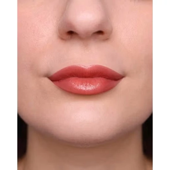 PuroBIO Twist &amp; Go Tápláló rúzsceruza - 505 málnavörös 2,9g